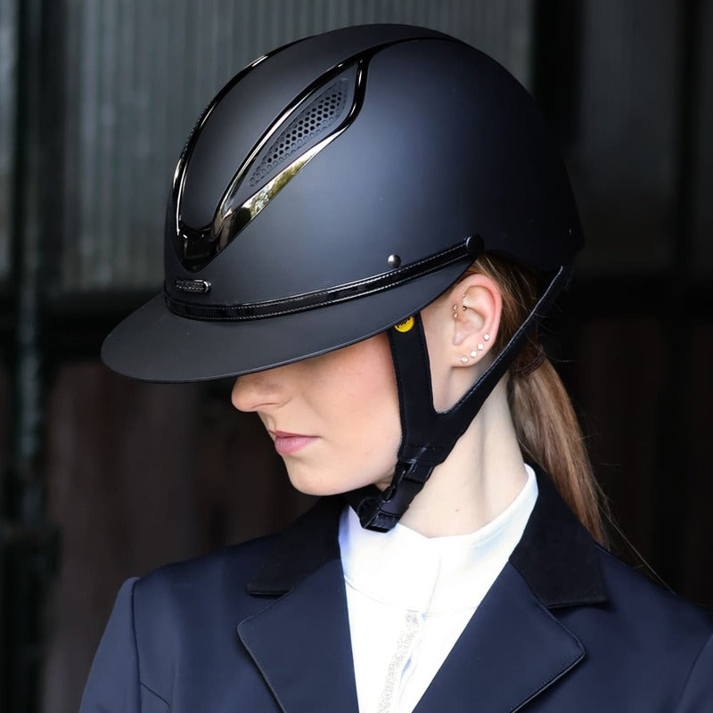 Lami-cell Adele Mips Matt Ridhjälm Svart