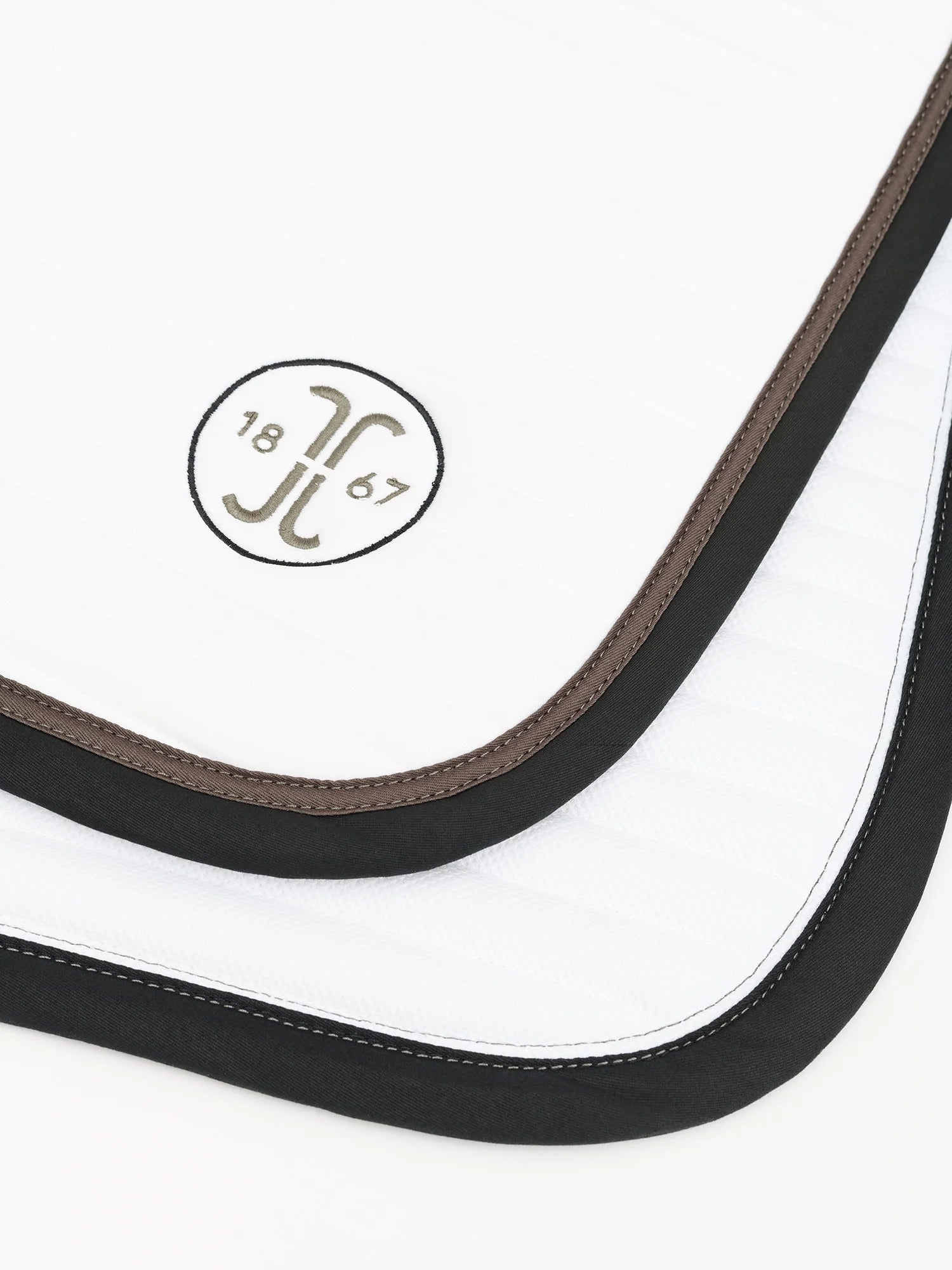 Jacson Karlskrona Dressyrschabrak Vit/Svart