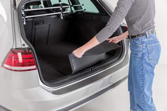 Bilskydd för bagagerutrymme, vikbar kofångarskydd, 70x50 cm, svart